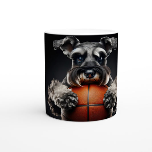 Zwergschnauzer hält einen Basketball - Weiße Keramiktasse